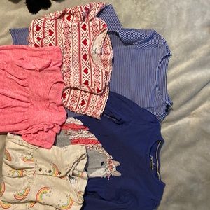 Lot of long sleeve girls